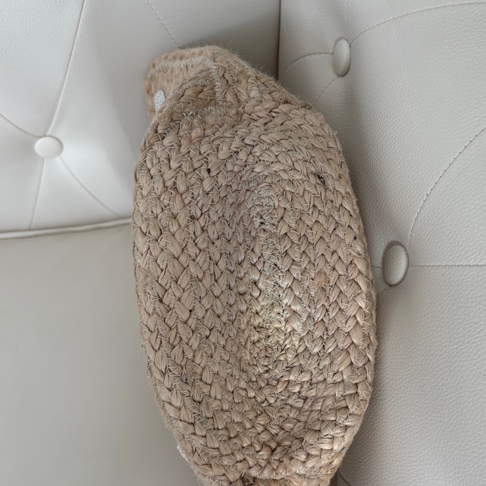 Woven Beaded Heart Tote Bag with Wooden Handles, New With Tags, Enjoy beach 🏖️ - Picture 7 of 10